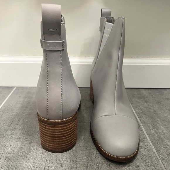 TOMS Everly Chelsea Ankle Boot Size 8 - Picture 3 of 8
